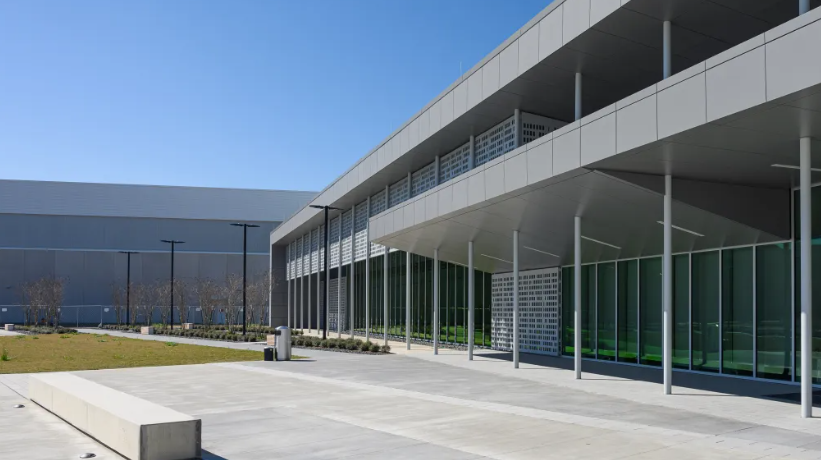 largest data center in the us